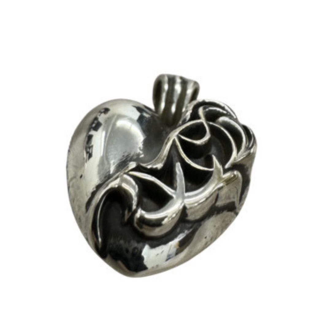 CHROME HEARTS ラスベガス限定 ハートチャーム シルバー