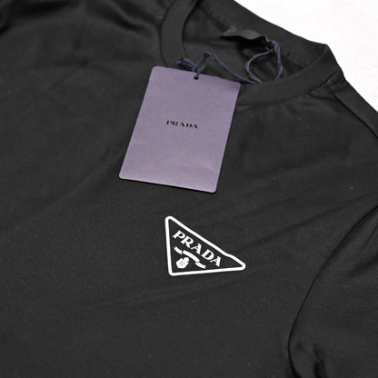 PRADA ロゴ ブラック Tシャツ